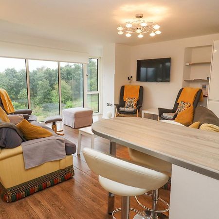 버튼온더워터 Beautiful Cotswold View 아파트 외부 사진